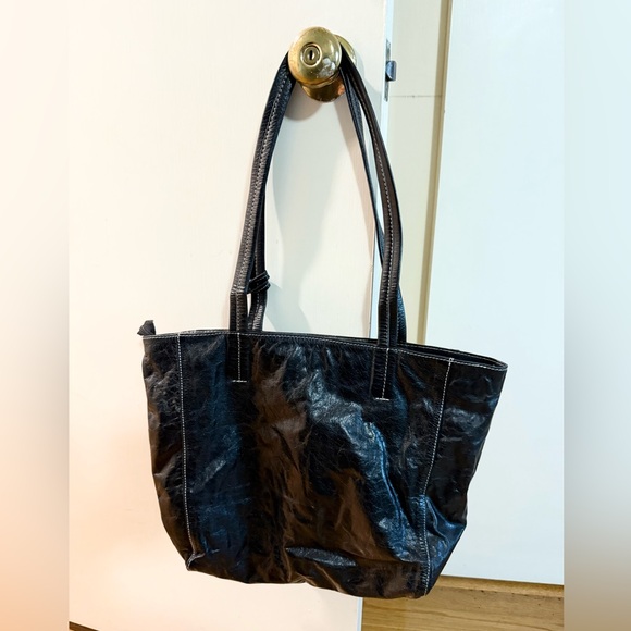 Latico Leather Spencer Black Tote - Picture 5 of 9